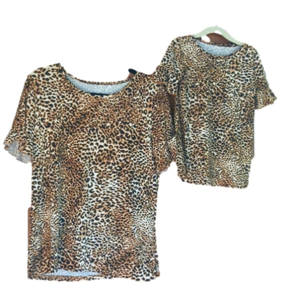 Mom and Daughter Matching Shirts Box 13 - Picture 1 of 4